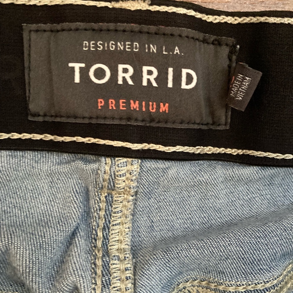 TORRID Bombshell Premium Stretch Skinny Jeans Curve Plus Women’s 18 - Picture 4 of 13